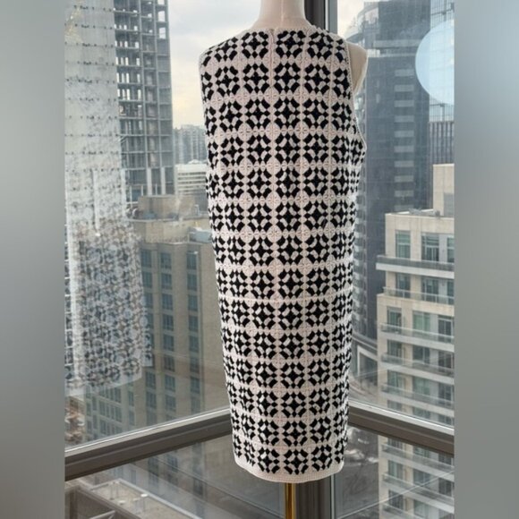 🆕 FARM Rio 🧿 NWOT Patch Crochet Black & White Monochrome Mini Dress - Size XL - Picture 9 of 15